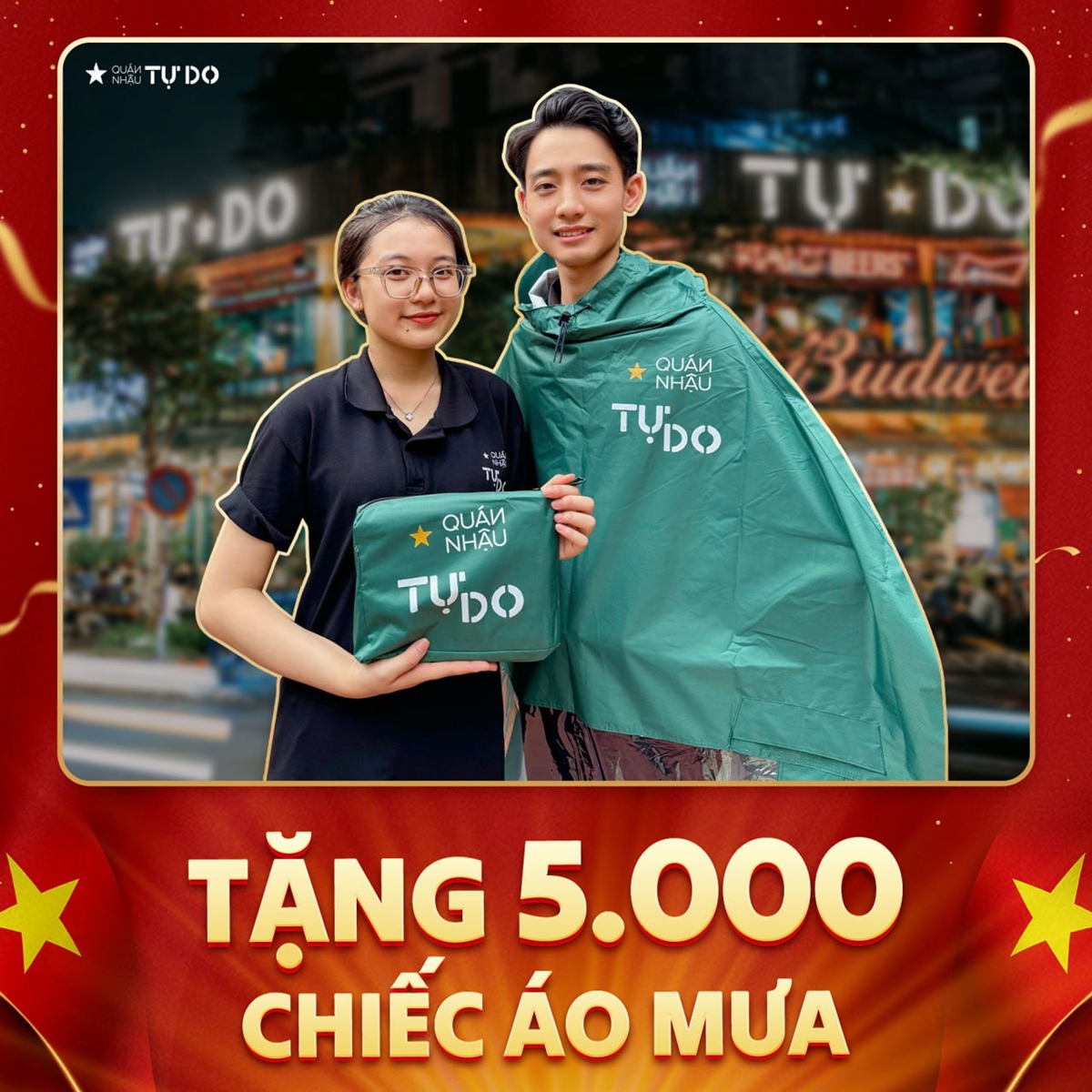 Tặng 5000 chiếc áo mưa