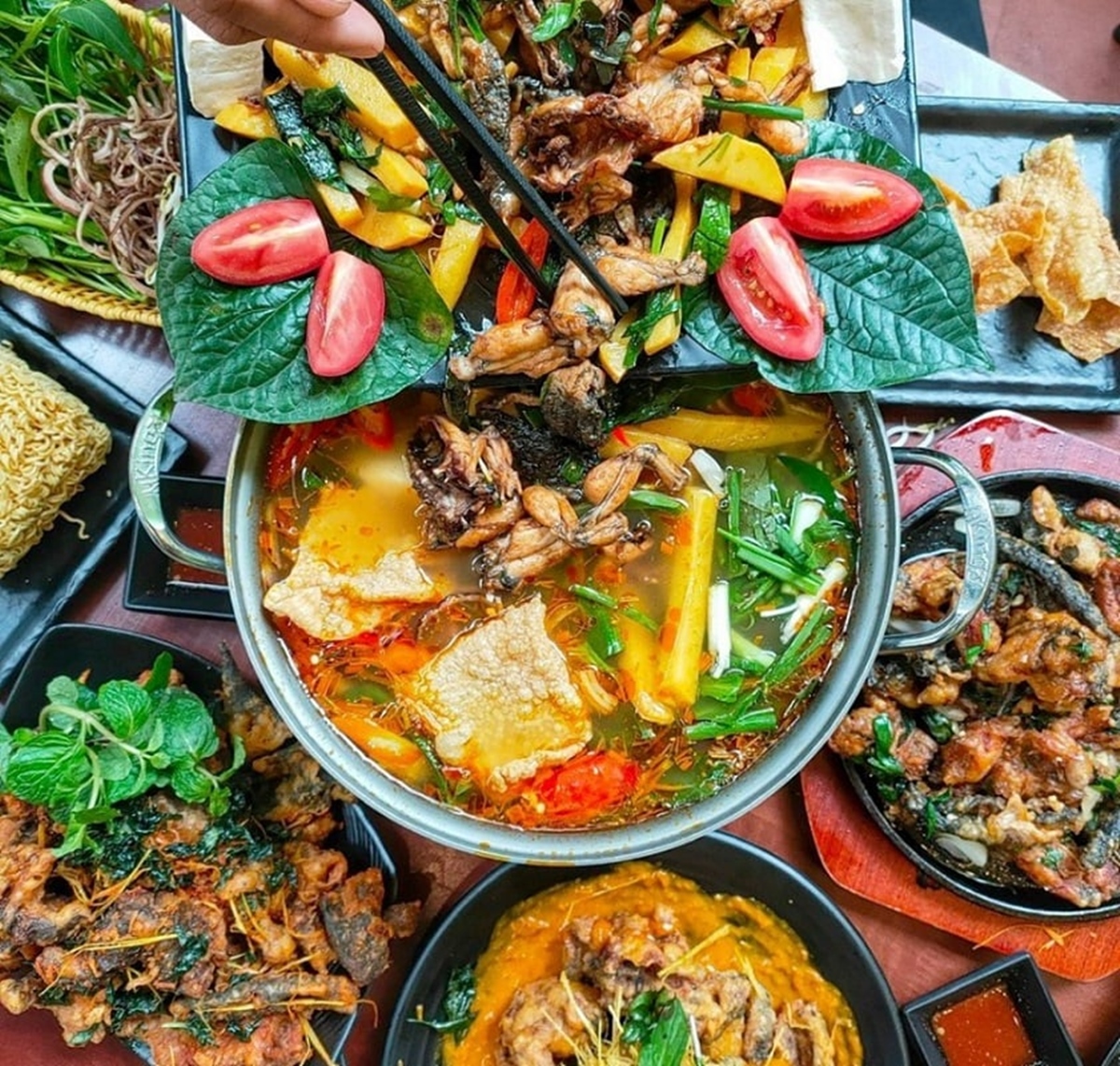 Ở Long Biên ăn gì ngon a5