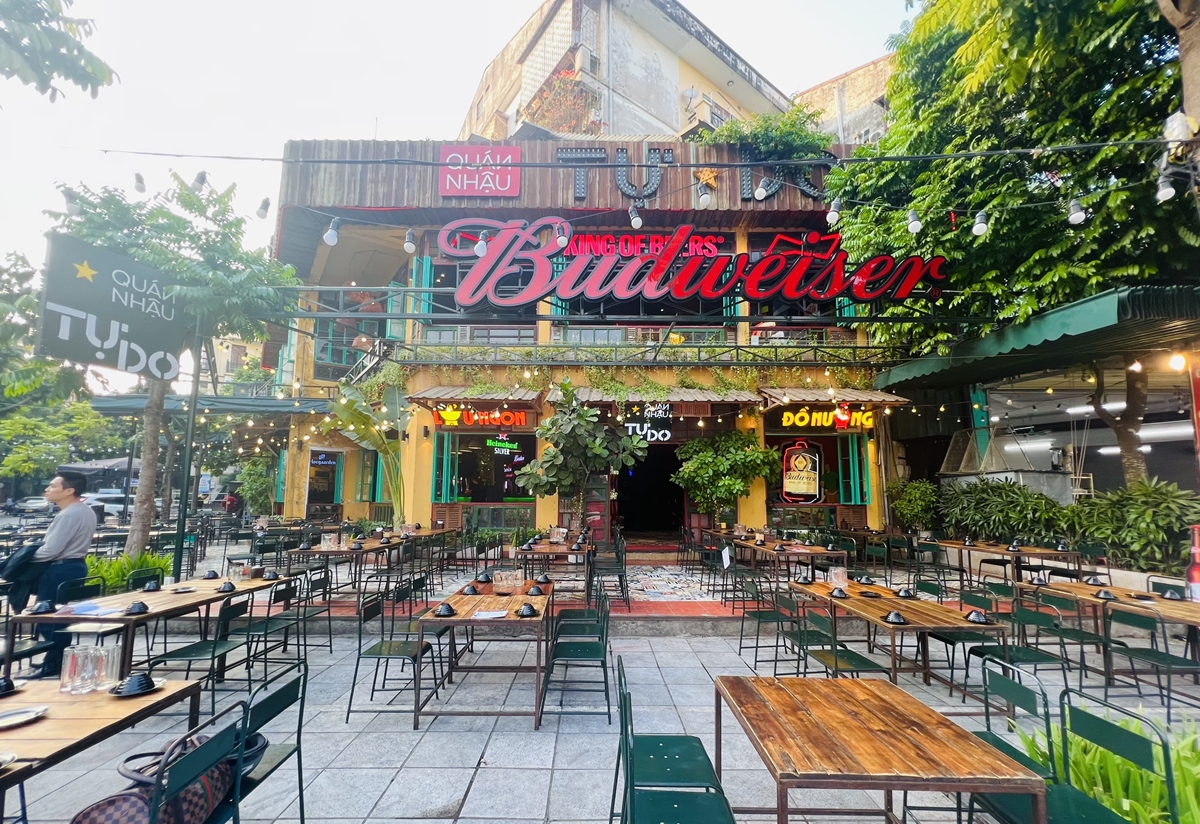 nhà hàng đặt tiệc tất niên quận Cầu Giấy a2