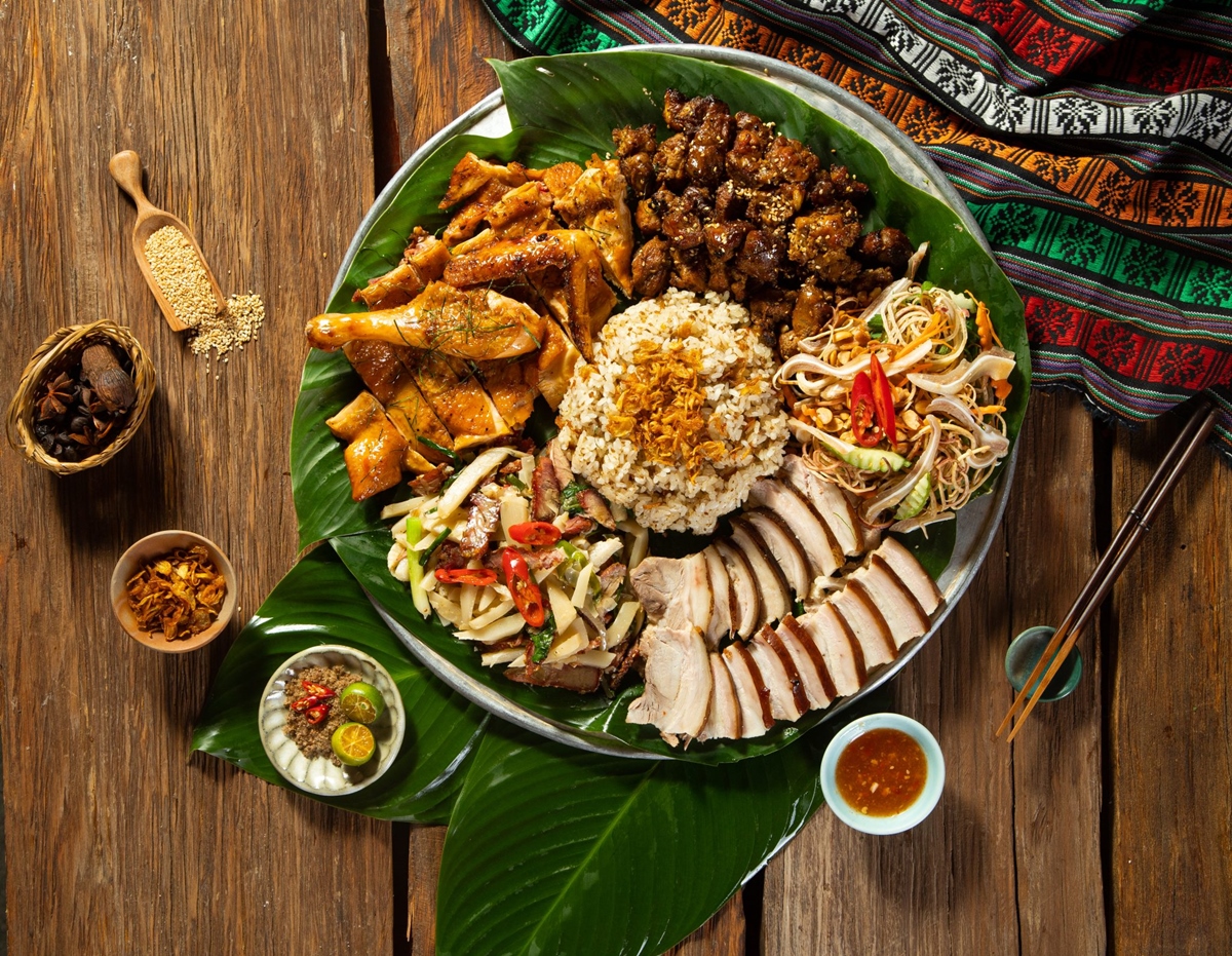 nhà hàng đặt tiệc tất niên quận Cầu Giấy a10