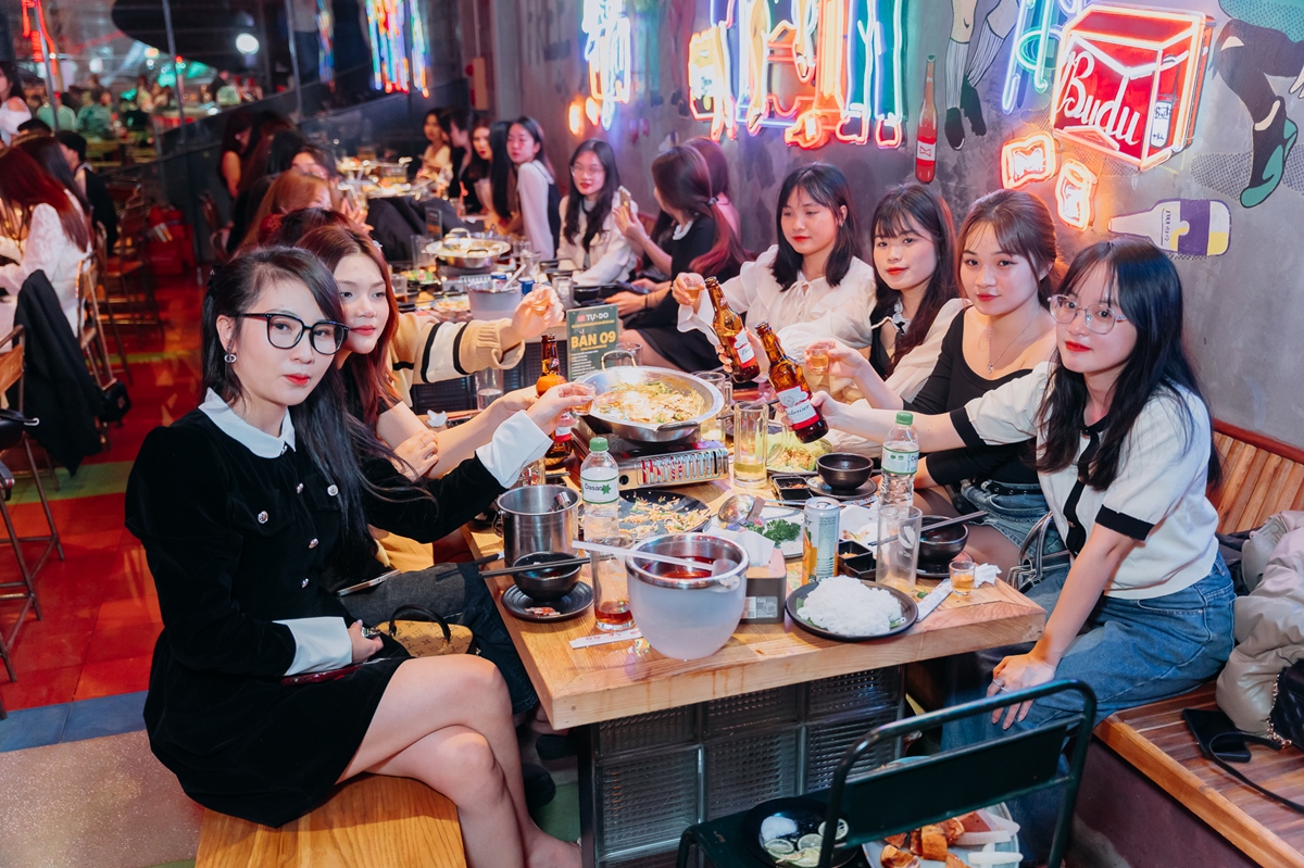 mẫu lời phát biểu tiệc tất niên a6