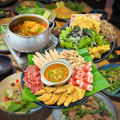 Lẩu riêu cua bắp bò