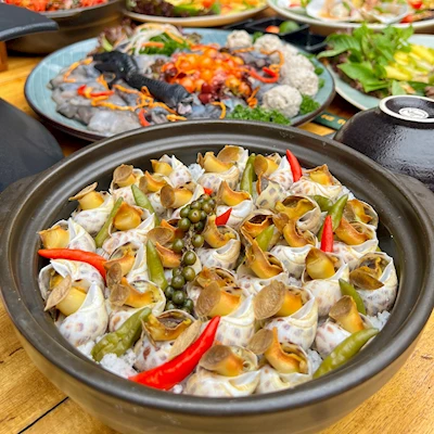 Ốc hương ủ muối thảo mộc