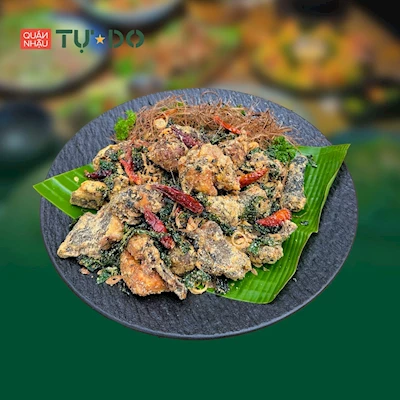 Gà H’Mông Rang Muối Đặc Biệt