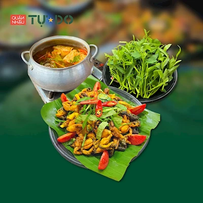 Lẩu ếch măng cay